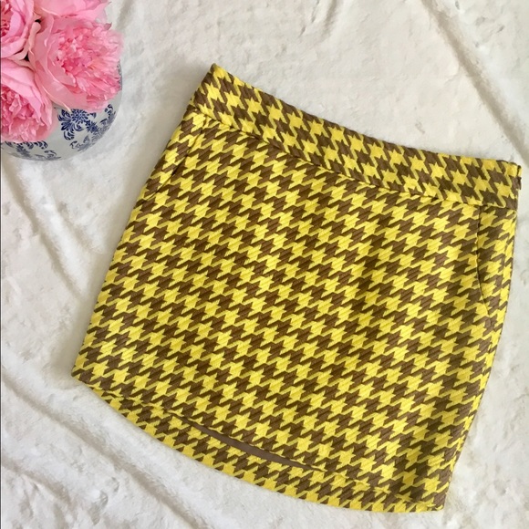 Limited Dresses & Skirts - Limited Skirt